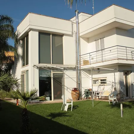 منزل للإقامة Frank's House 12